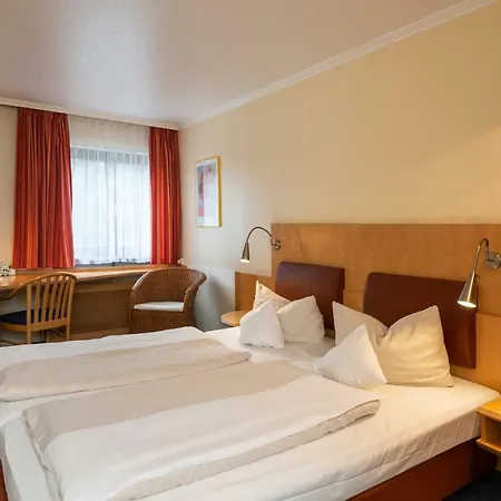 ホテル Avenon Privathotel Schwaiger Hof 3*
