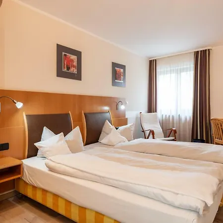 Hotel Avenon Privathotel Schwaiger Hof Schwaig bei Nürnberg