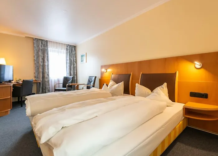 Avenon Privathotel Schwaiger Hof Швайг-бай-Нюрнберг
